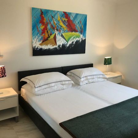 Apartments Victoria Privlaka ปริฟลากา ภายนอก รูปภาพ