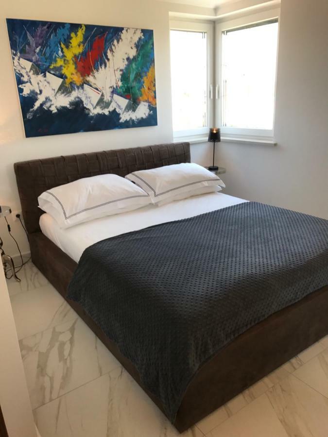 Apartments Victoria Privlaka ปริฟลากา ภายนอก รูปภาพ